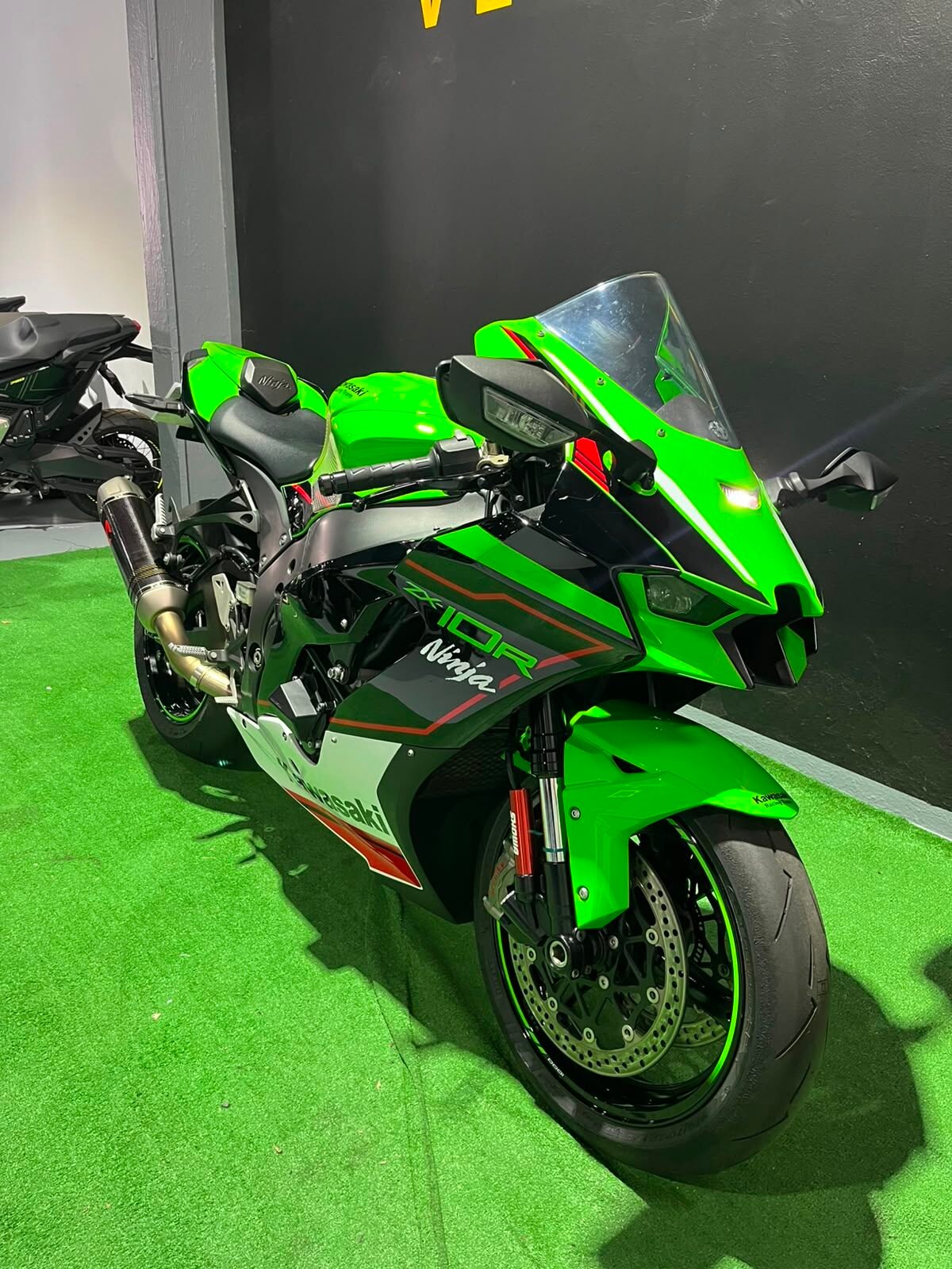 KAWASAKI ninja zx-10r