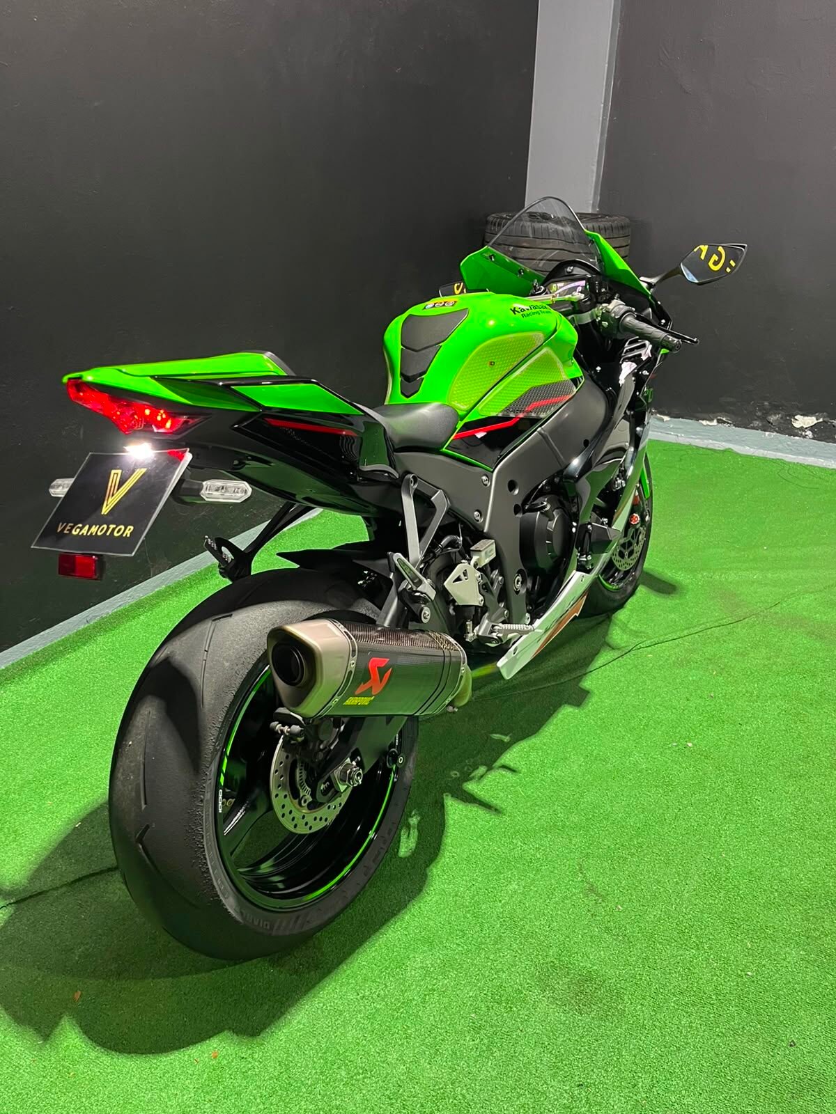 KAWASAKI ninja zx-10r