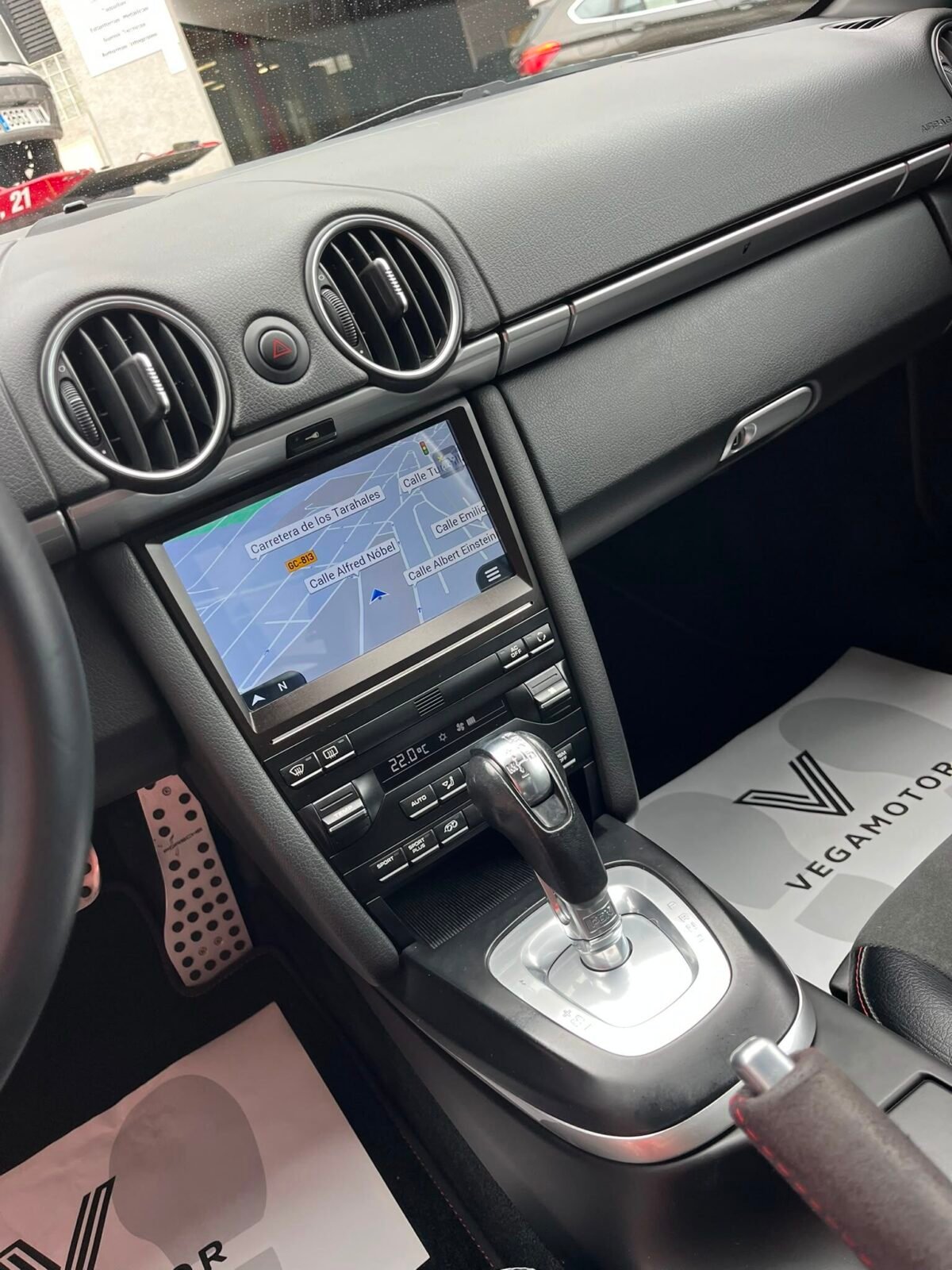 PORSCHE CAYMAN S