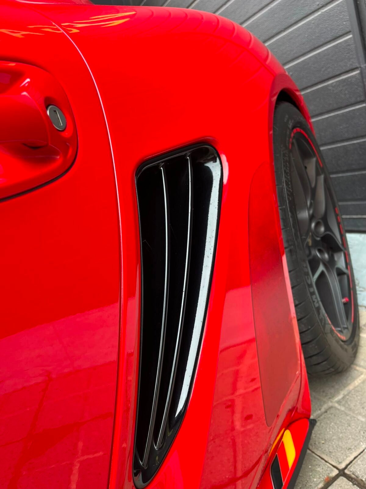 PORSCHE CAYMAN S