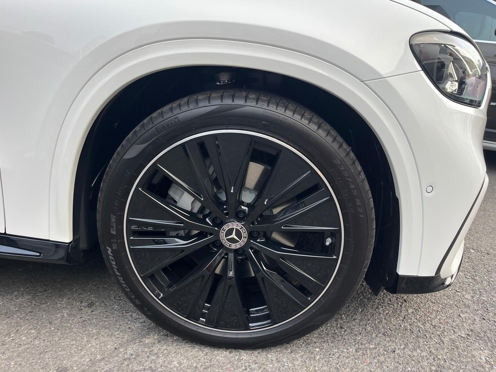 MERCEDES-BENZ GLC 400 AMG