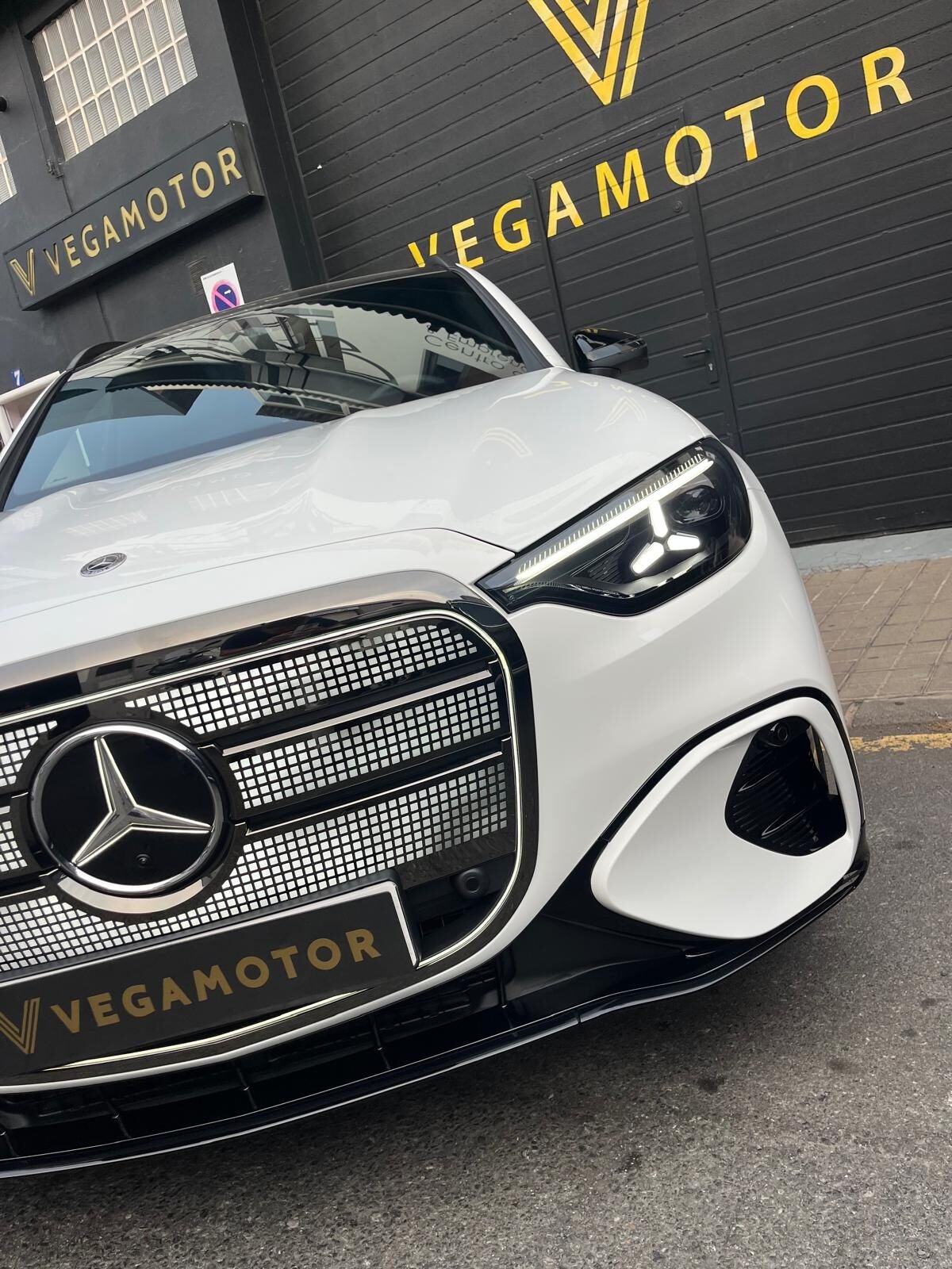 MERCEDES-BENZ GLC 400 AMG