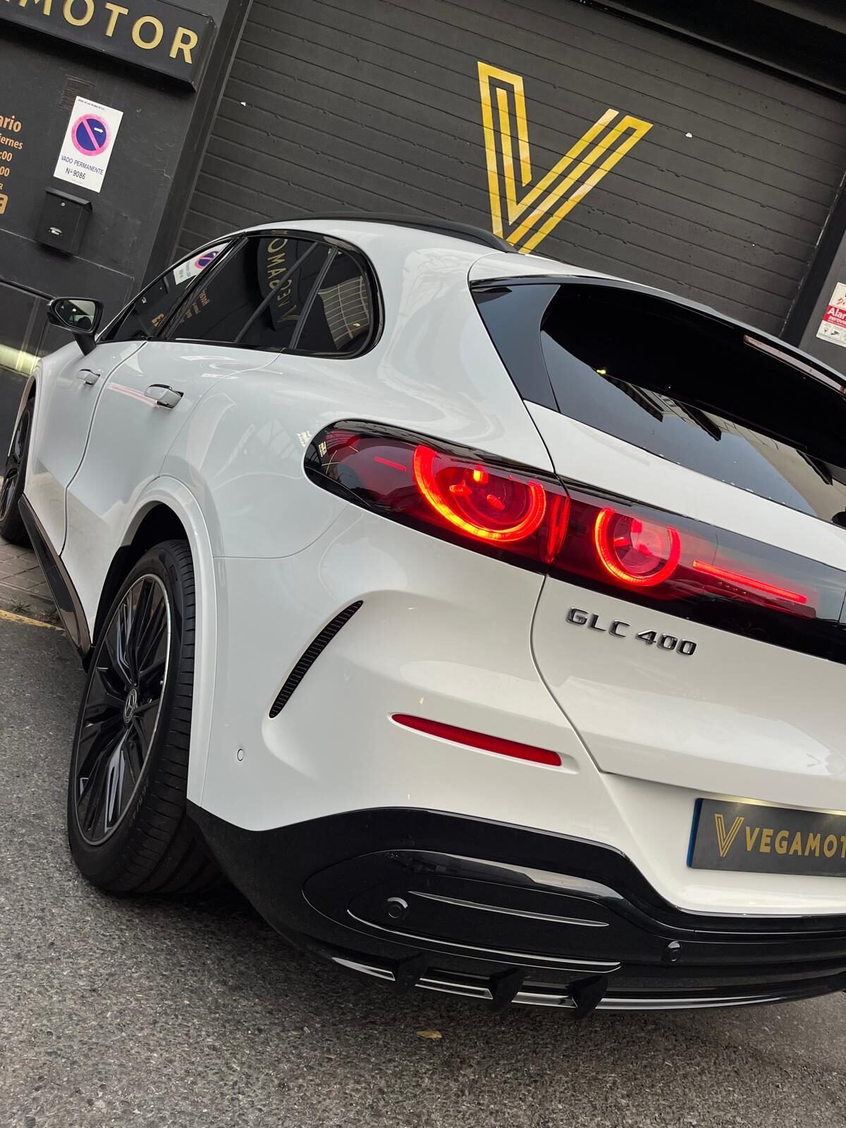 MERCEDES-BENZ GLC 400 AMG