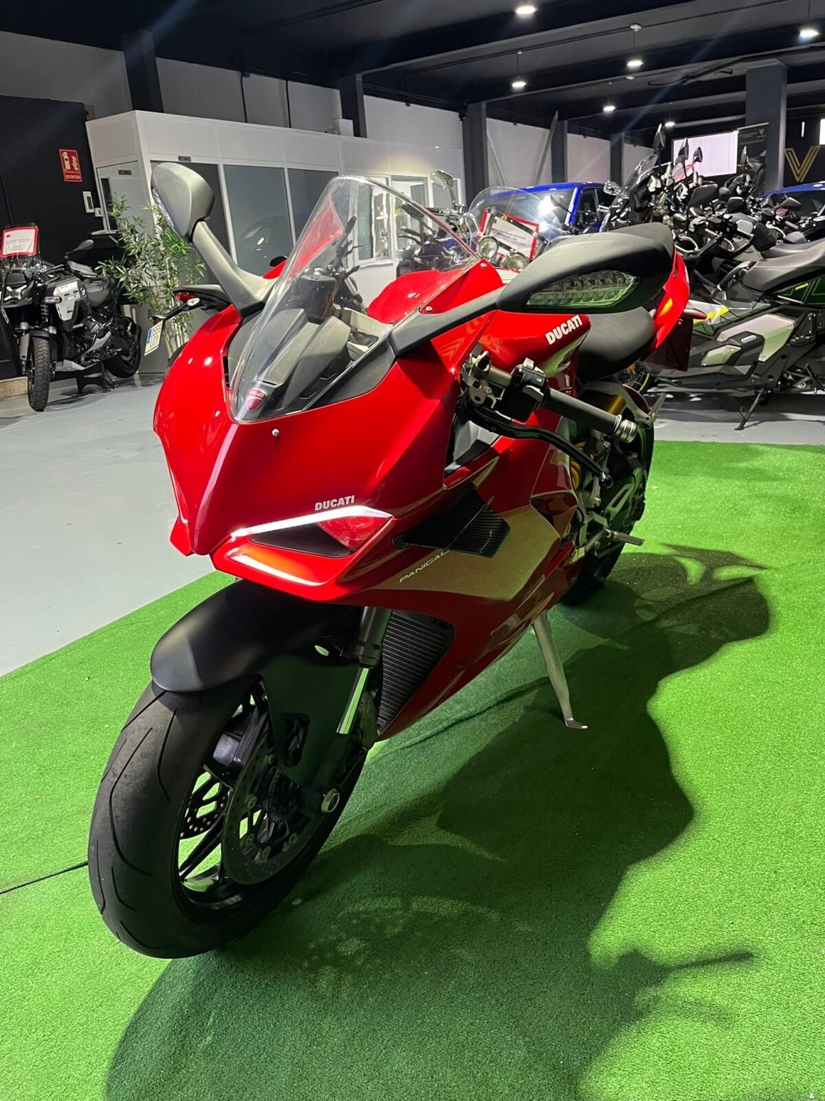 DUCATI PANIGALE V2