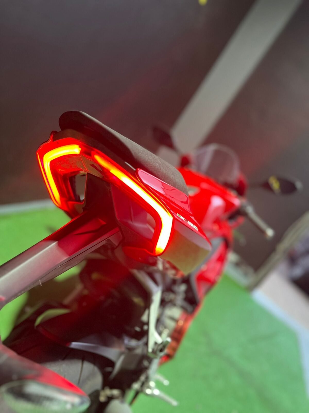 DUCATI PANIGALE V2