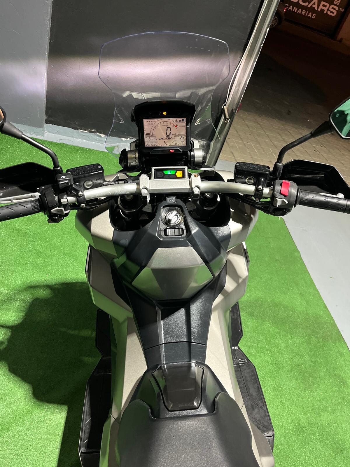 HONDA X-ADV 750
