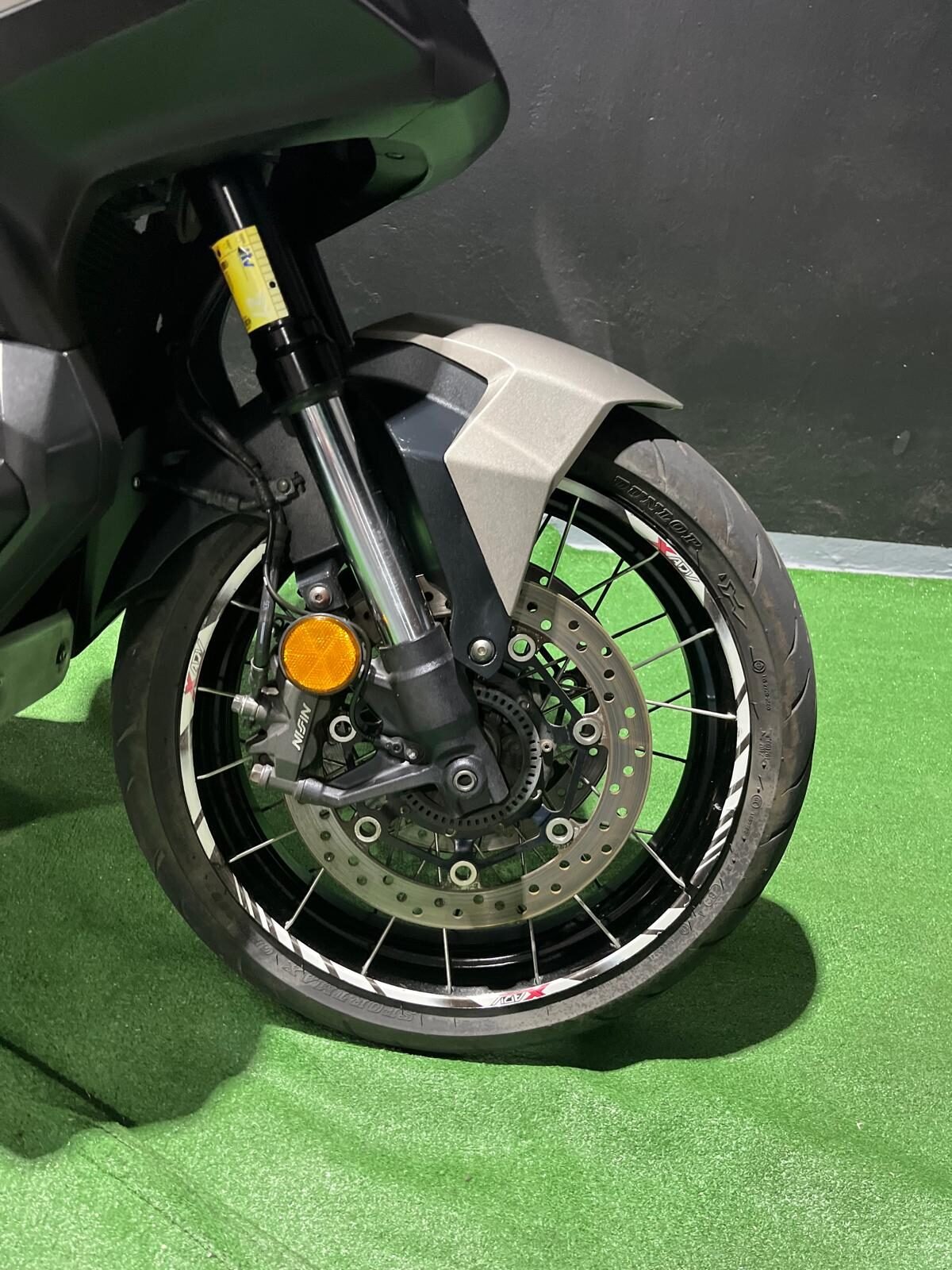 HONDA X-ADV 750