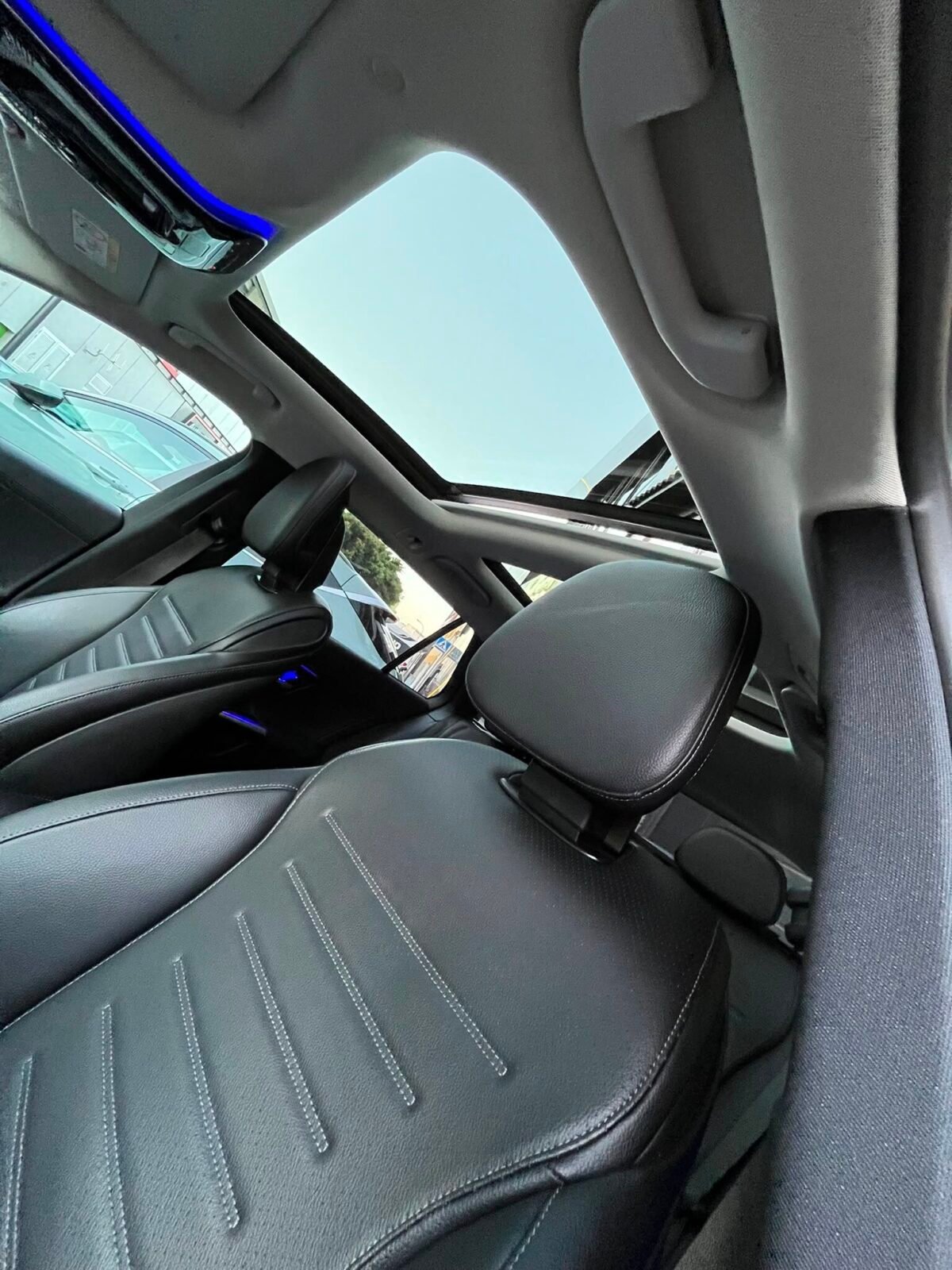 MERCEDES-BENZ C 220D AMG