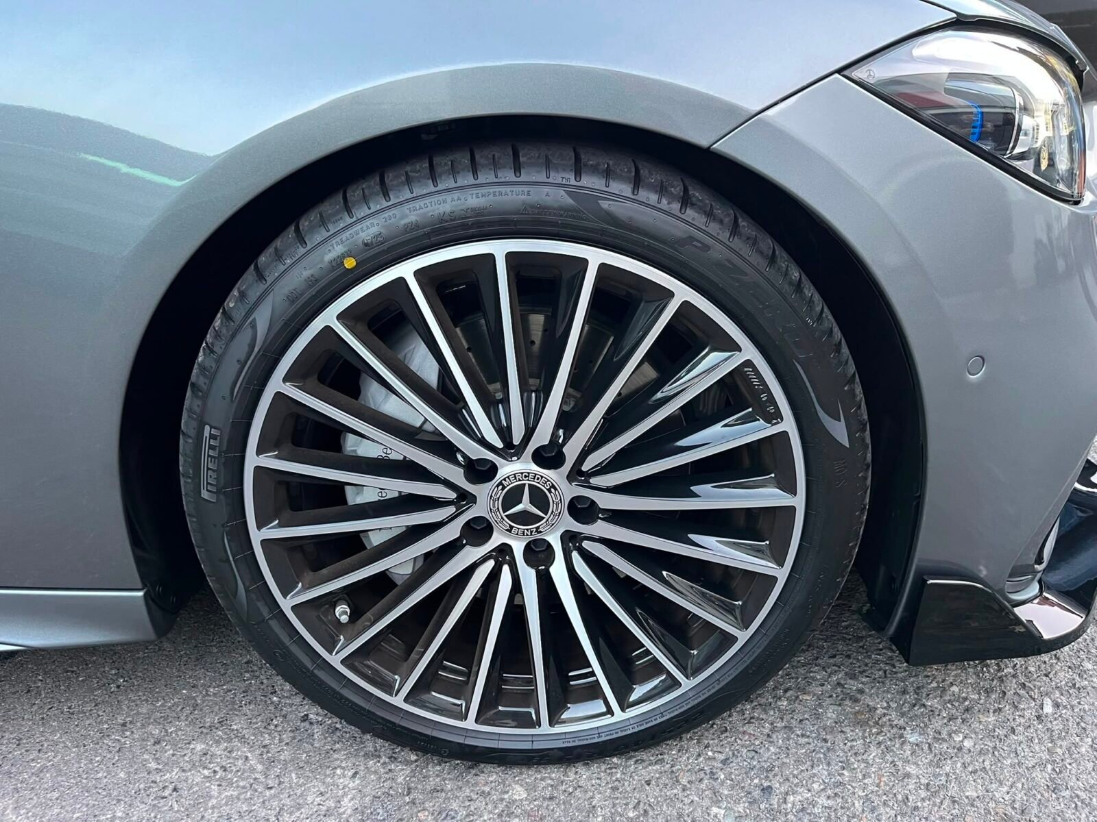 MERCEDES-BENZ C 220D AMG