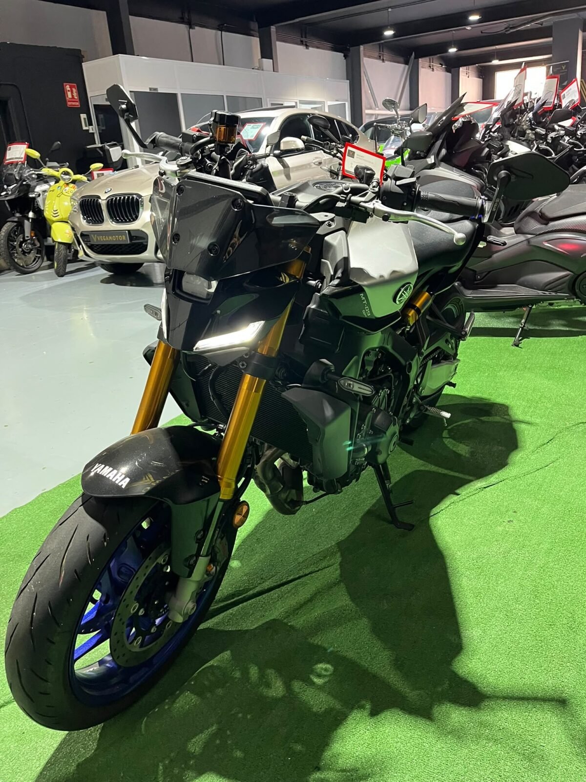 YAMAHA MT-09 sp