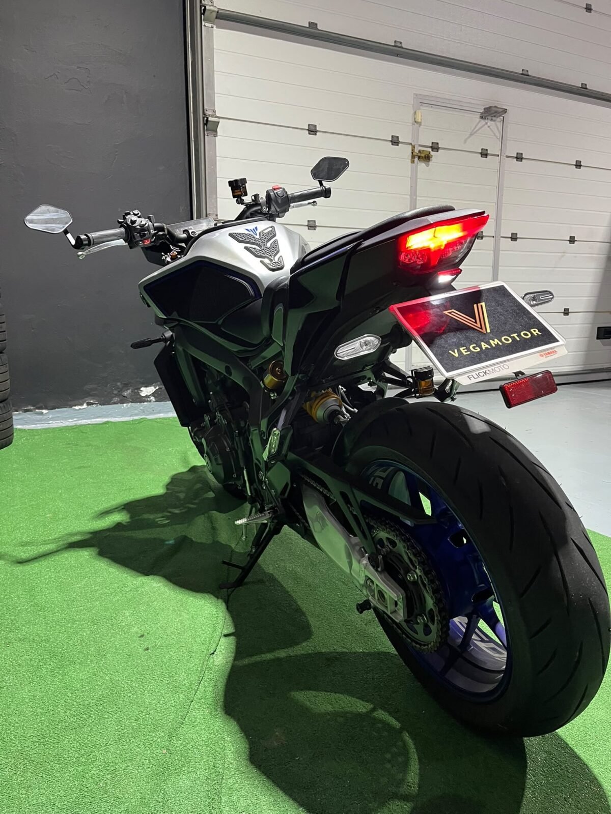 YAMAHA MT-09 sp