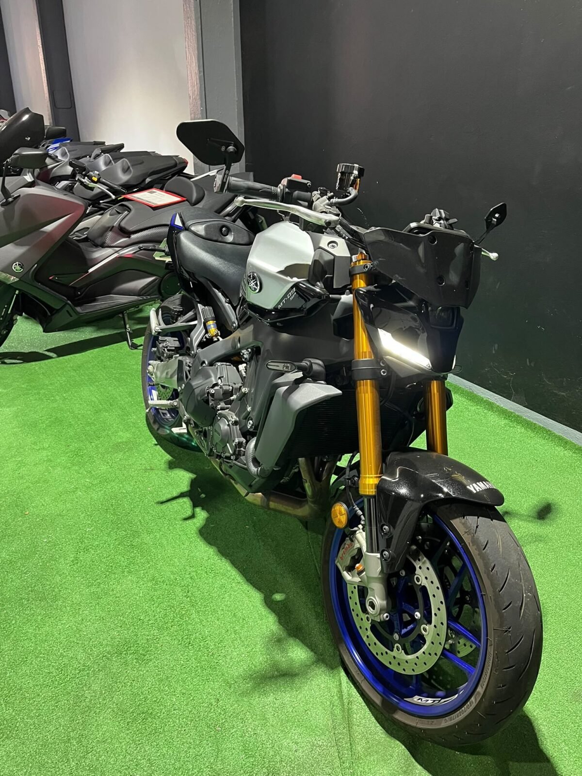 YAMAHA MT-09 sp