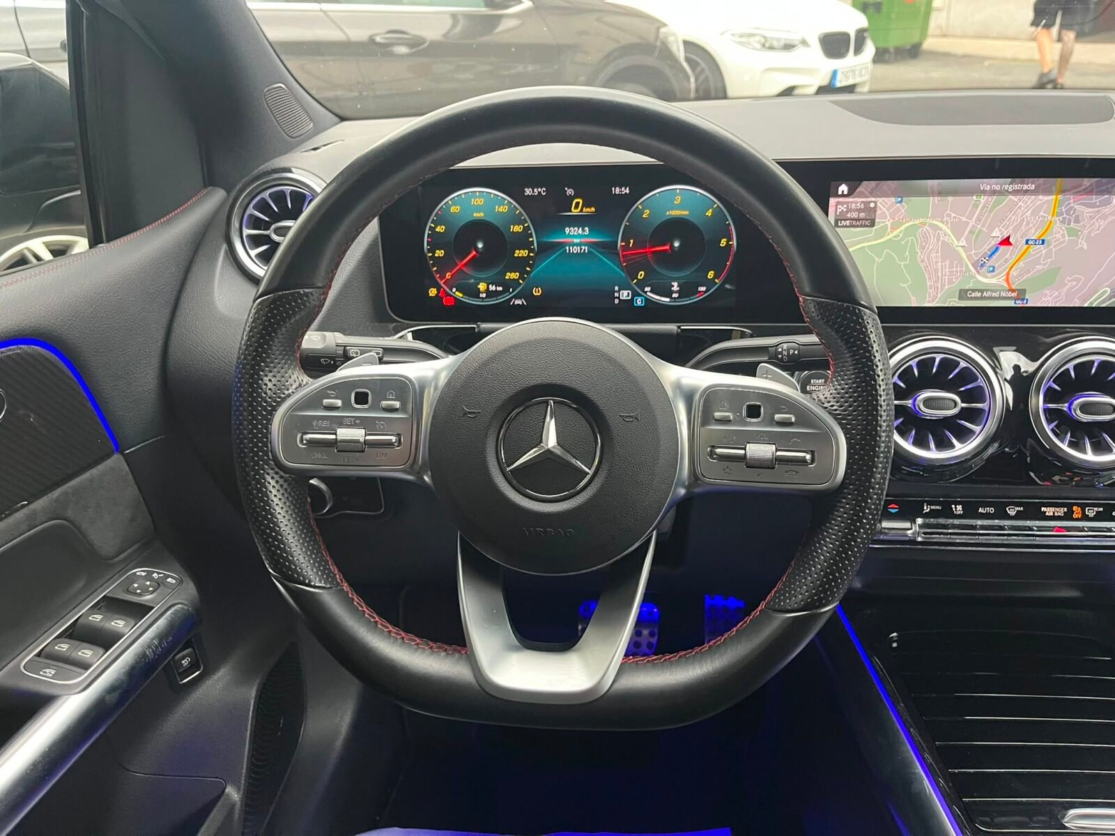 MERCEDES-BENZ CLASE B 200 D
