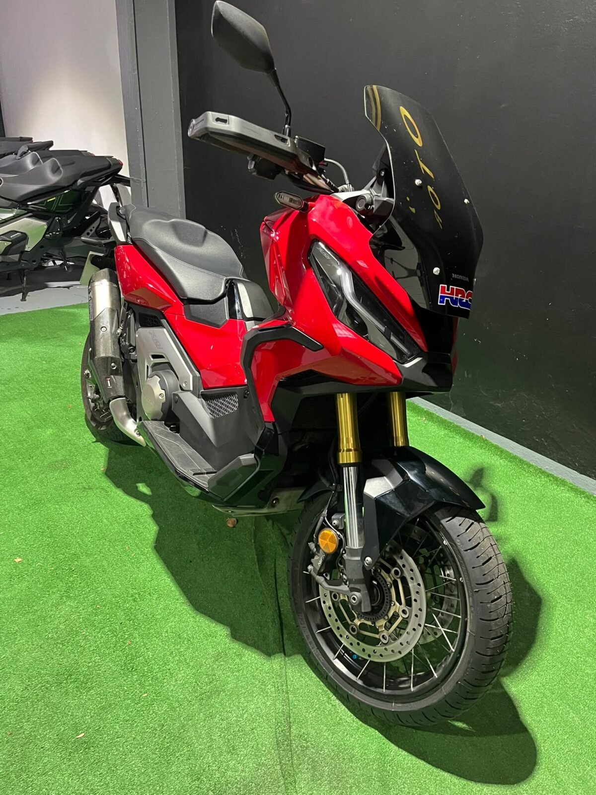 HONDA X-ADV 750