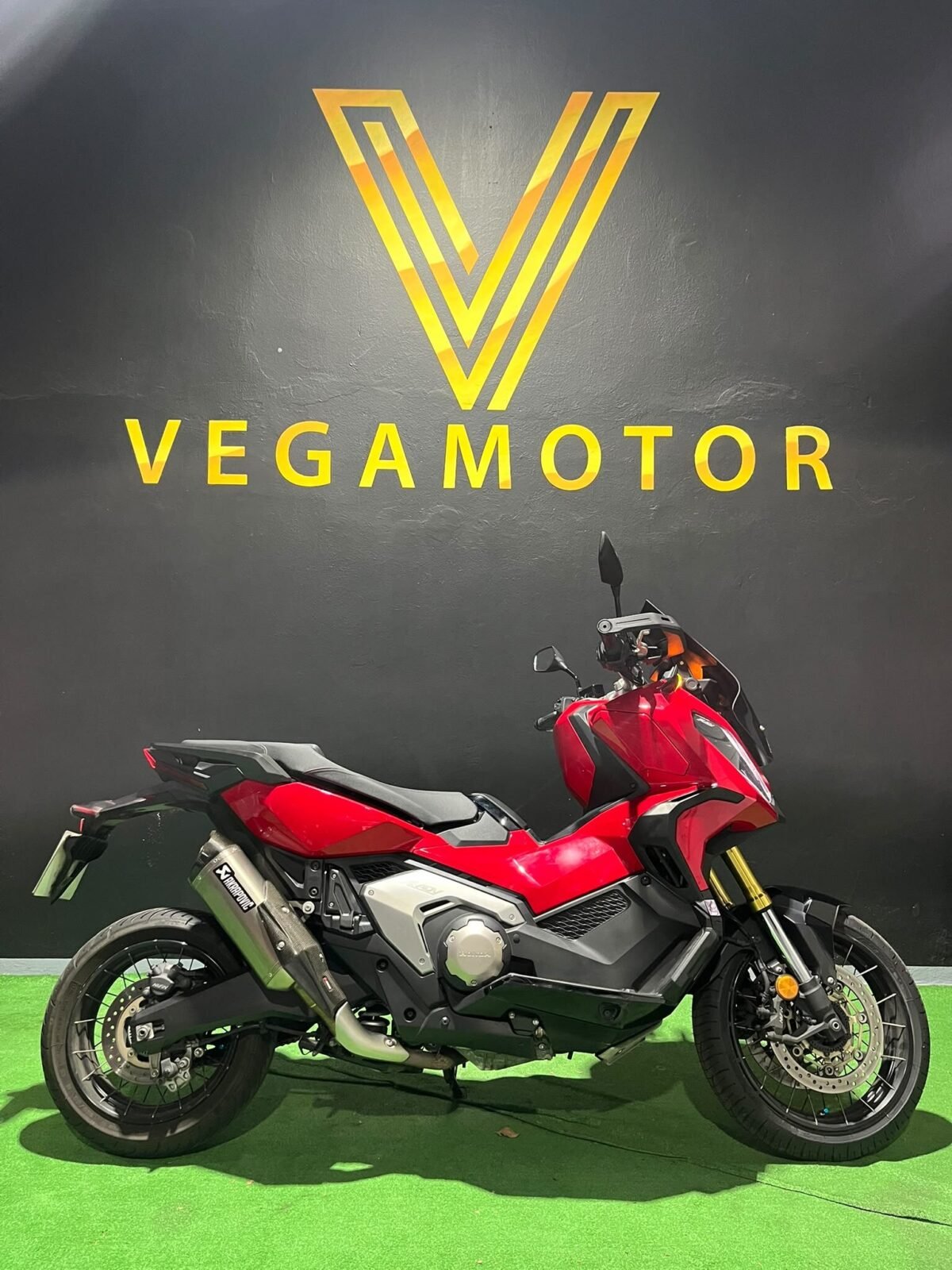 HONDA X-ADV 750