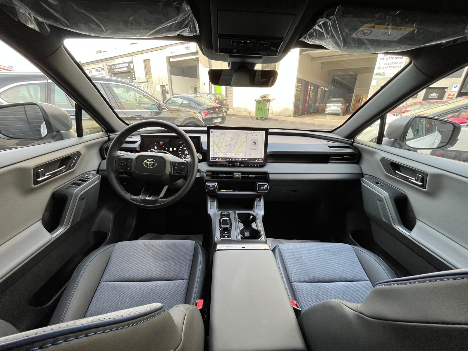 TOYOTA RAV4 PLUG-IN HYBRID SPIRIT
