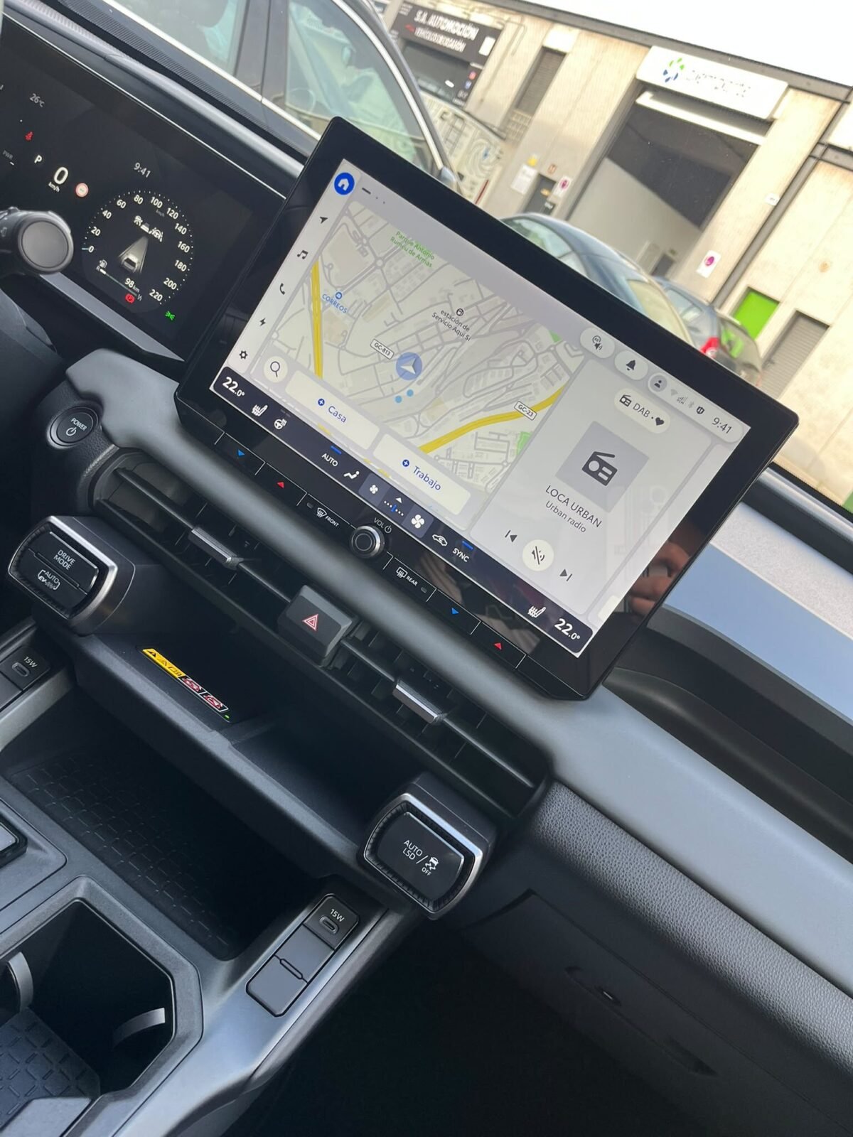 TOYOTA RAV4 PLUG-IN HYBRID SPIRIT