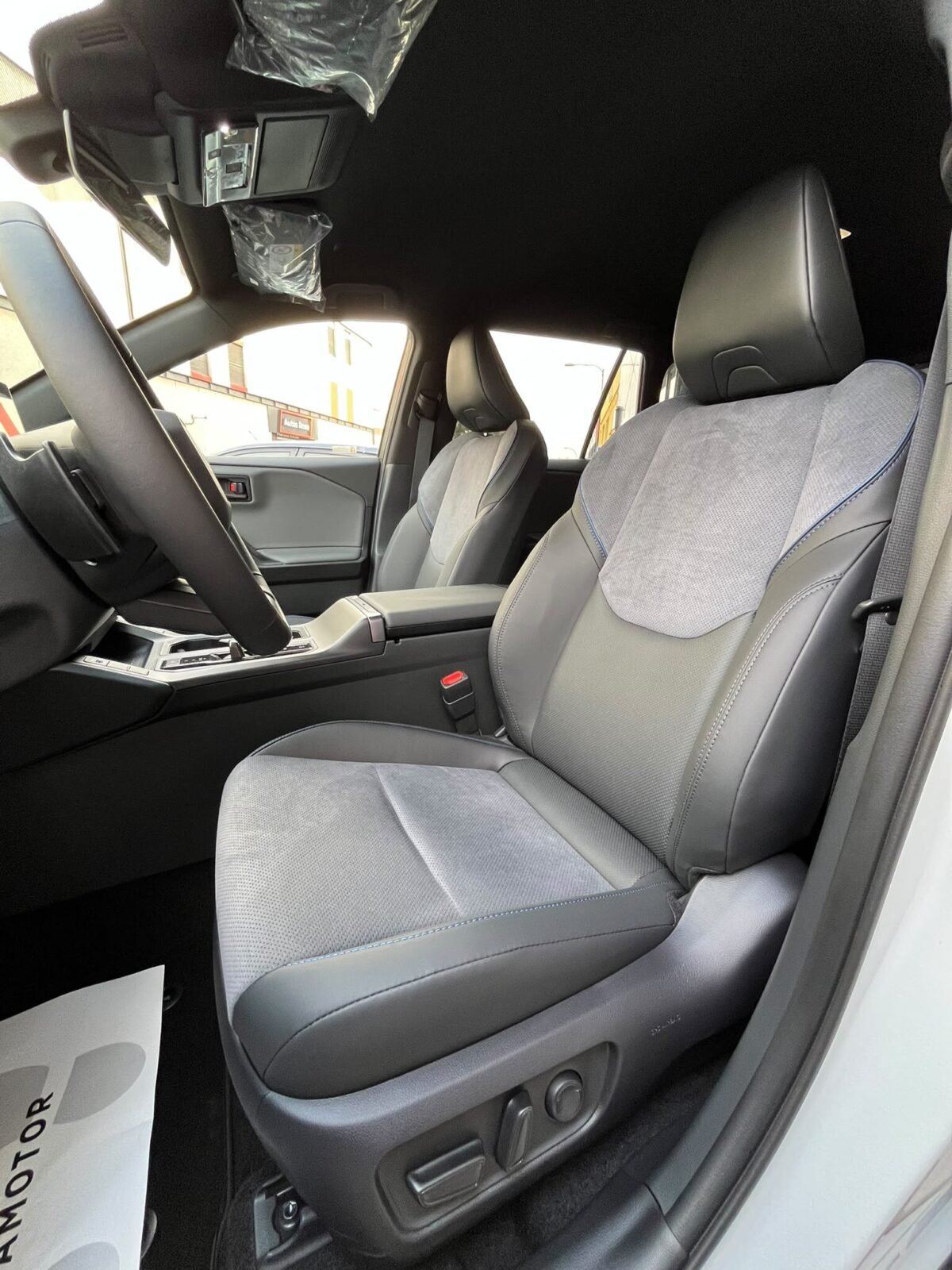 TOYOTA RAV4 PLUG-IN HYBRID SPIRIT