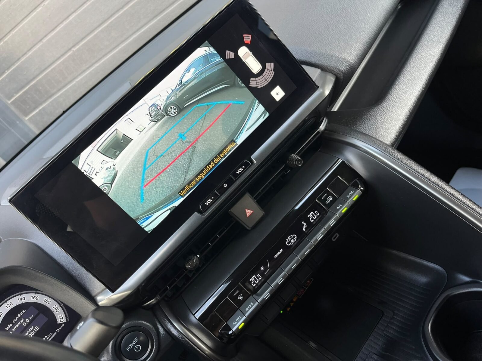 TOYOTA C-HR ADVANCED