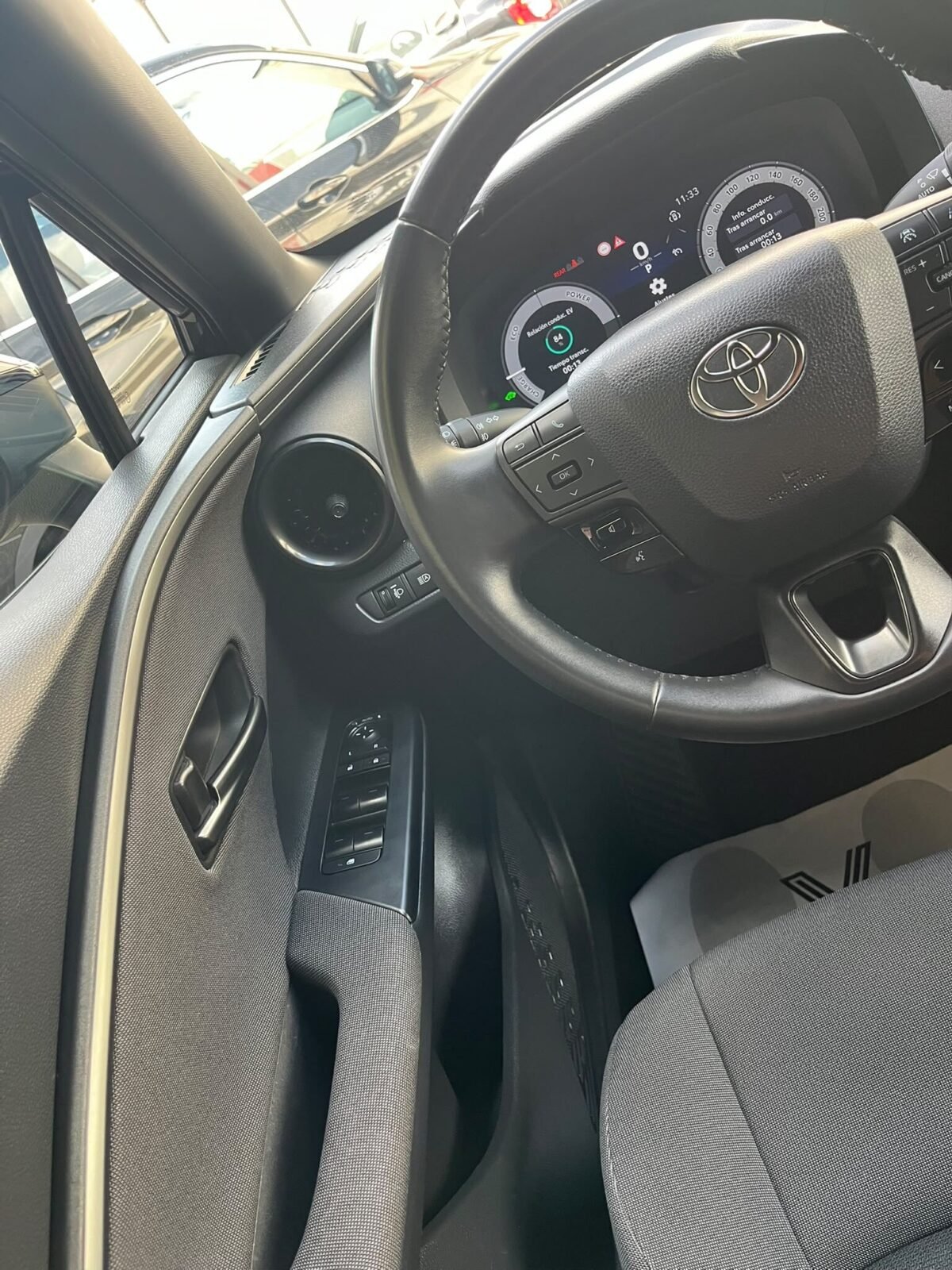 TOYOTA C-HR ADVANCED