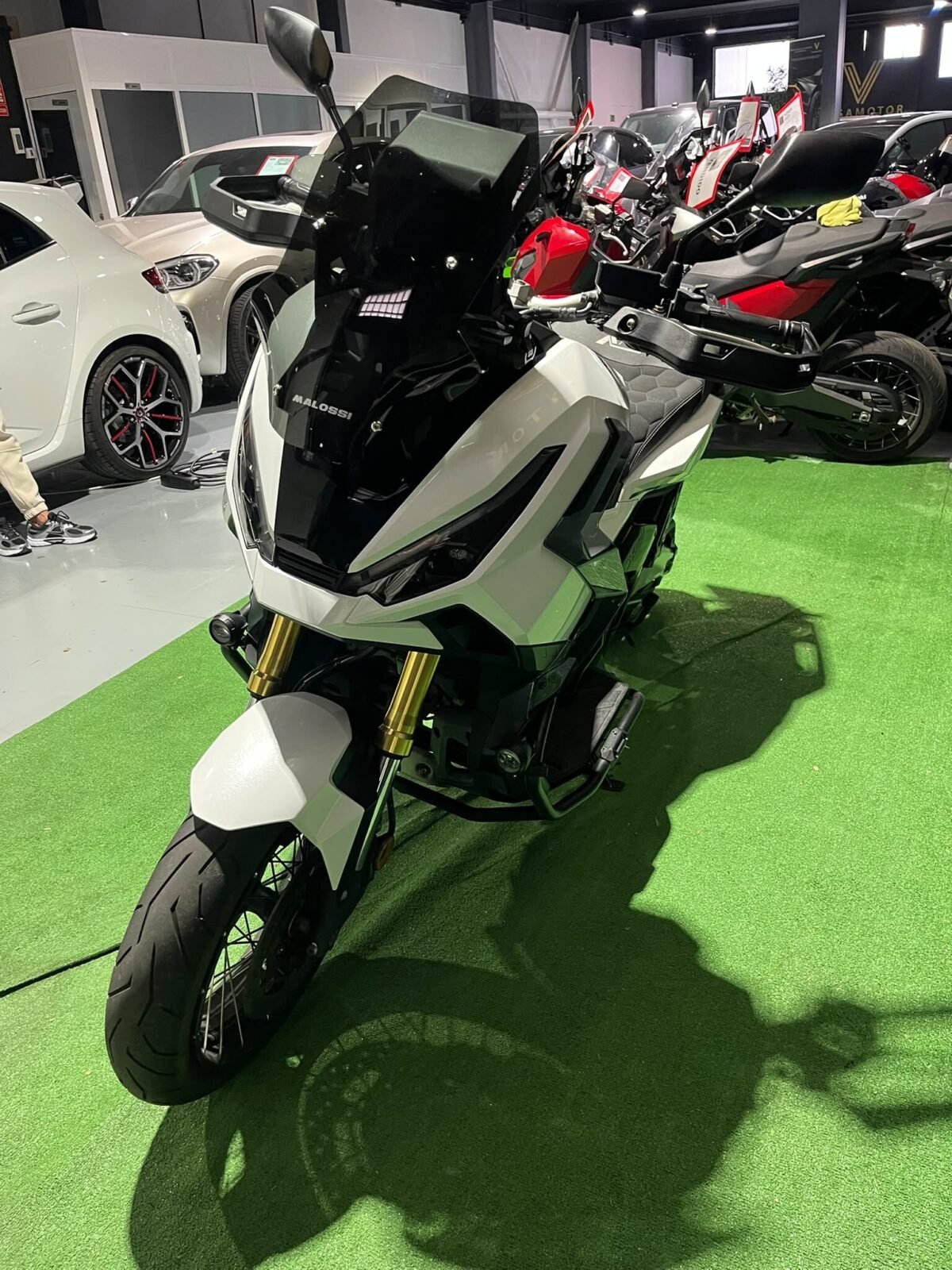 HONDA X-ADV 750