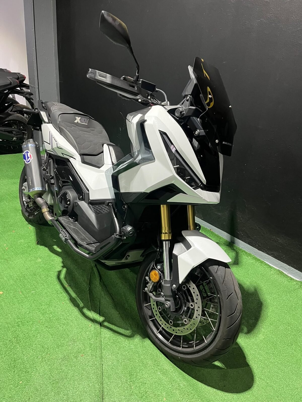 HONDA X-ADV 750