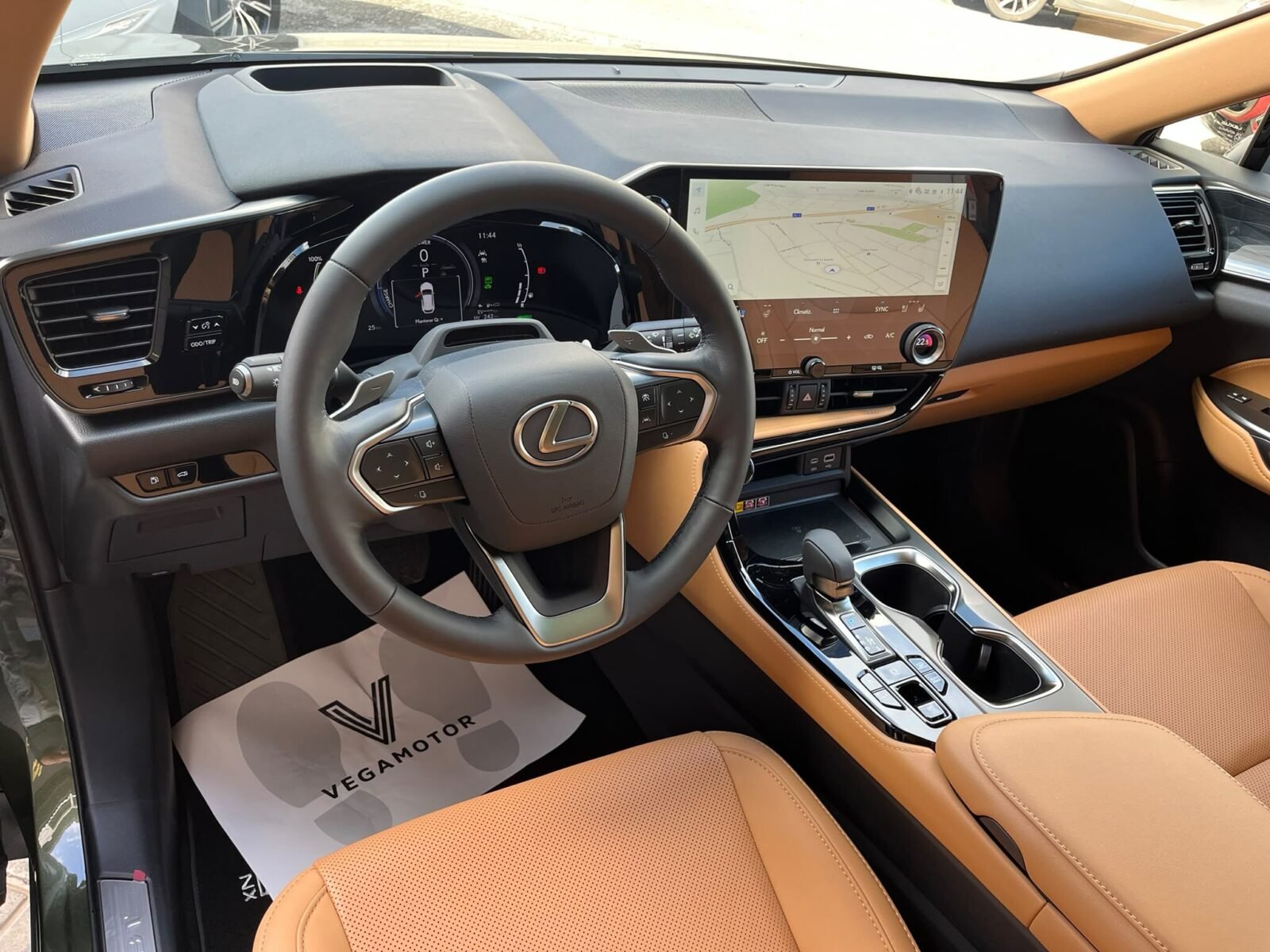 LEXUS NX 450h luxury full hybrid