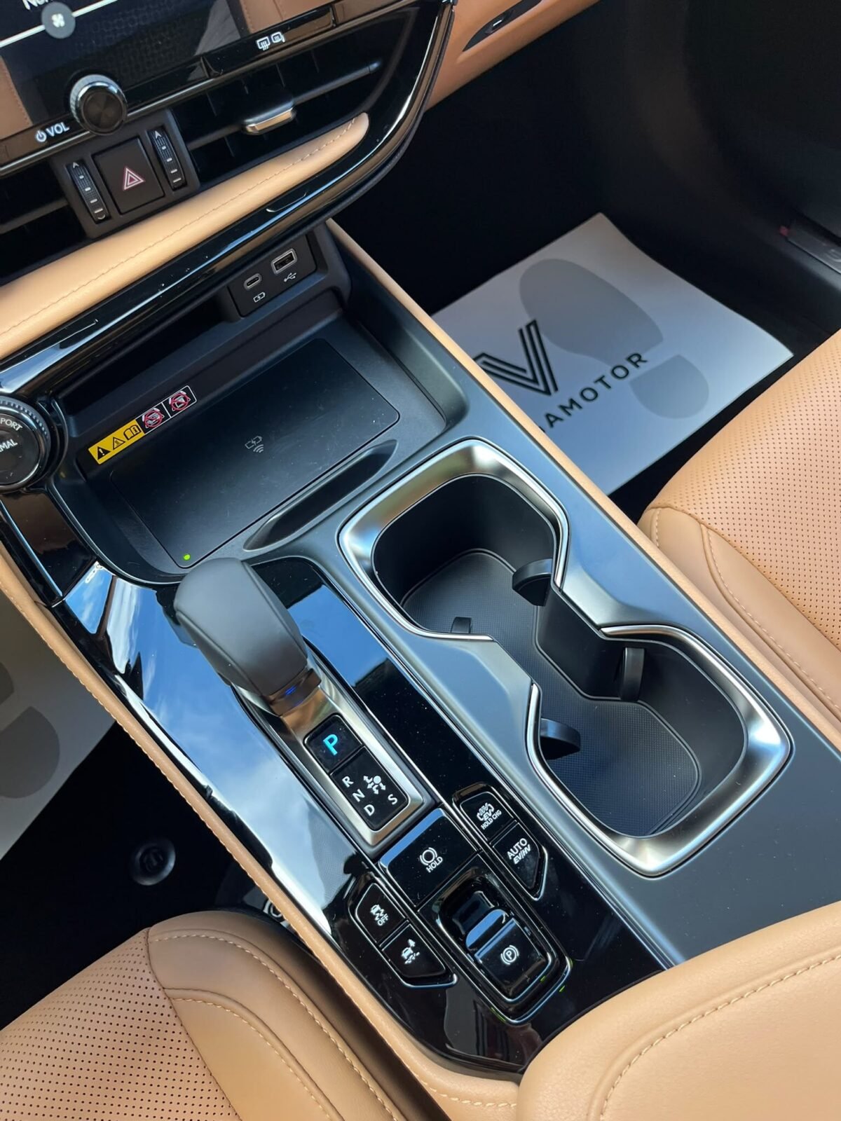 LEXUS NX 450h luxury full hybrid